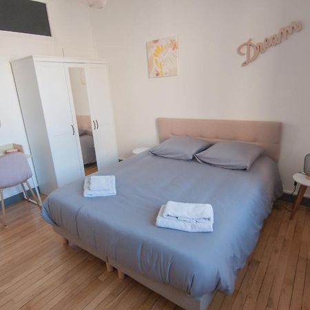 Bel Appartement Tours Centre 2 Chambres, 6 Pers "Pied-A-Tours" エクステリア 写真
