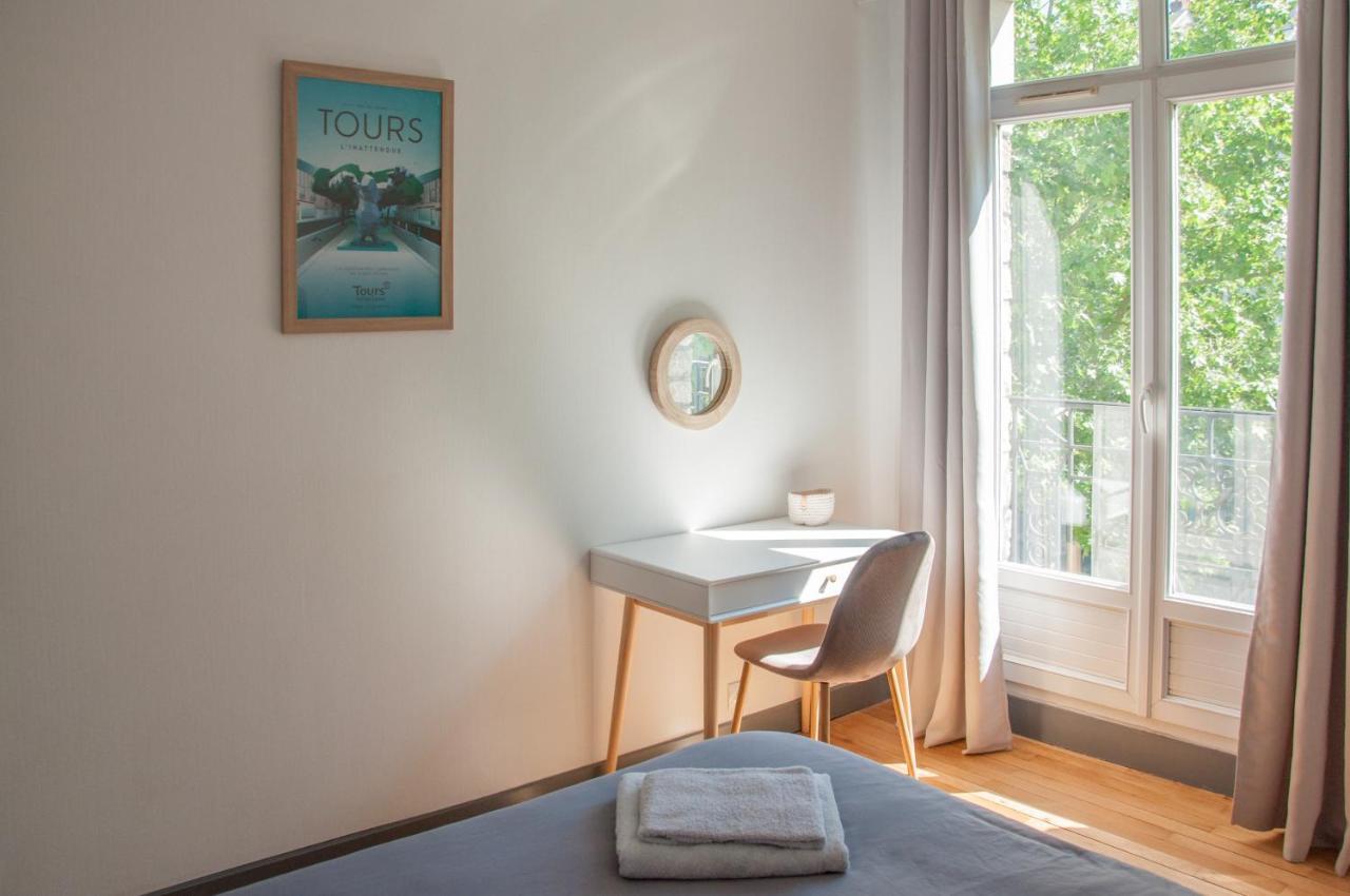 Bel Appartement Tours Centre 2 Chambres, 6 Pers "Pied-A-Tours" エクステリア 写真