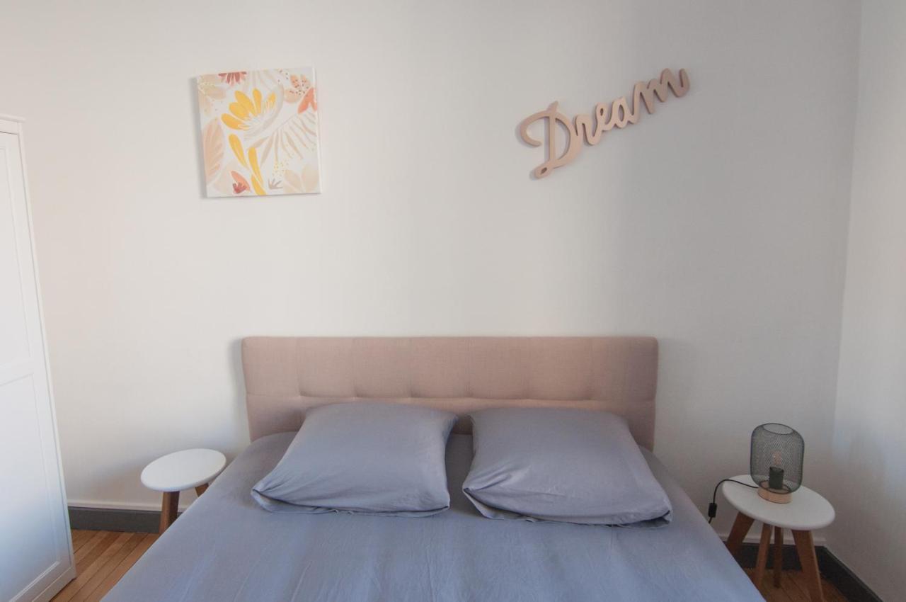 Bel Appartement Tours Centre 2 Chambres, 6 Pers "Pied-A-Tours" エクステリア 写真